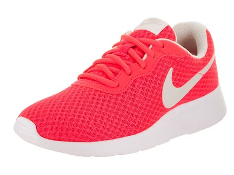 nike tanjun damen rot|tanjun women's shoes.